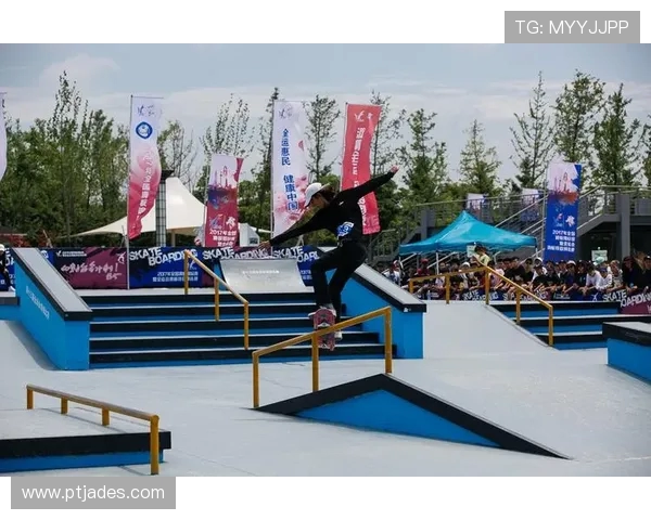 杭州滑板队荣获全国滑板团队协作排行榜第三名的辉煌成就