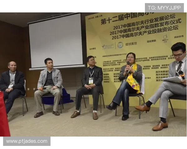 杨芳的足球人生深度对话：从球场拼搏到人生哲学的启示与反思